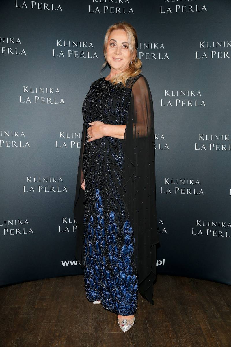 Zobaczcie Danutę Martyniuk w roli modelki. Przeszła po wybiegu w wieczorowej kreacji (ZDJĘCIA)