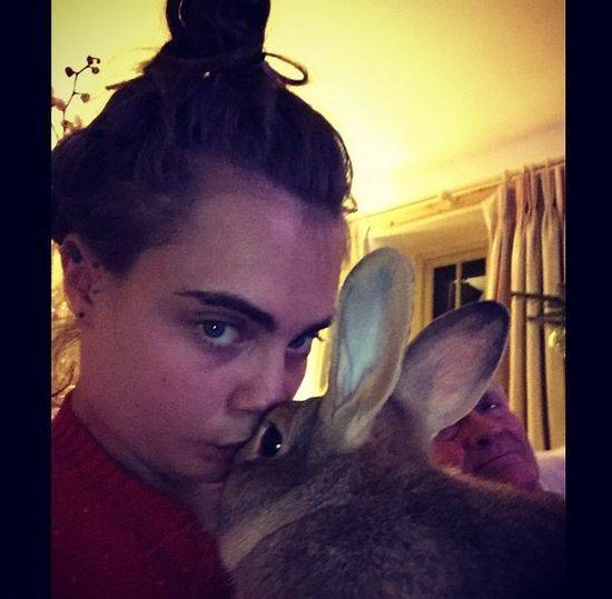 Tymczasem na Instagramie Cary Delevingne