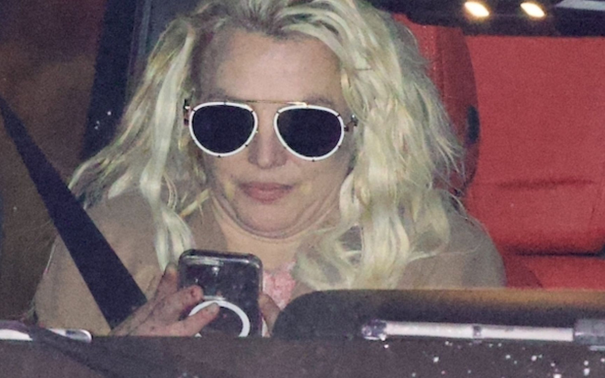 “Znalazła się na samym dnie”. Uwielbiana gwiazda trafiła na odwyk. Plotki okazały się prawdą