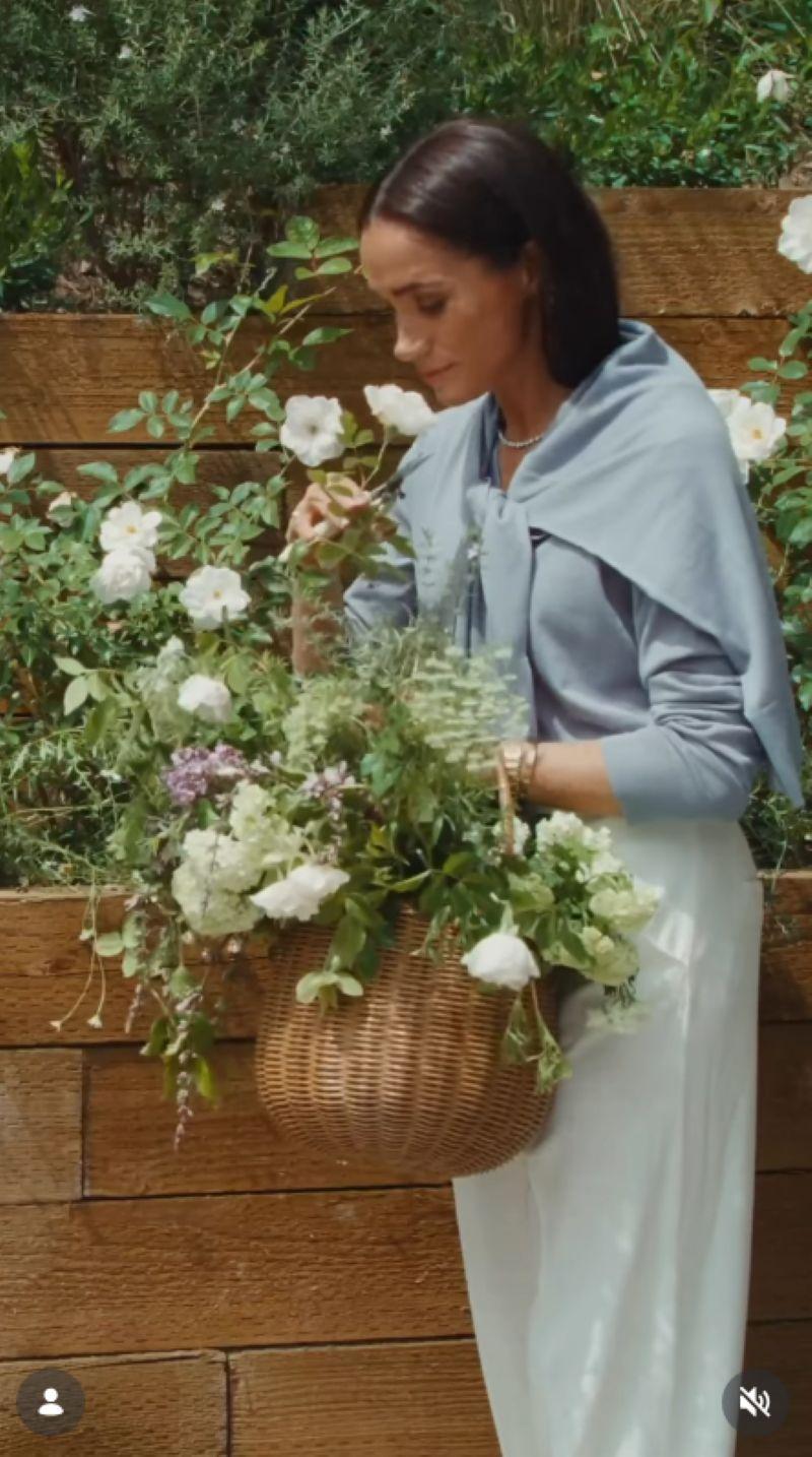 Stylizacja Meghan Markle z reklamy "As ever"/ fot. Instagram/aseverofficial/meghan