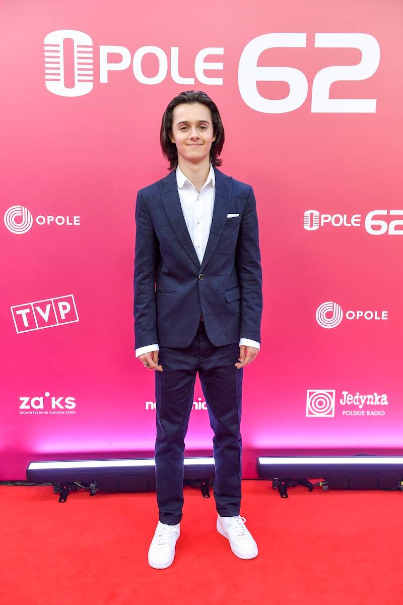 Konkurs „Debiuty” 62. KFPP. Kasia Kowalska cała na czarno, Bovska, Natalia Kukulska, Natalia Przybysz