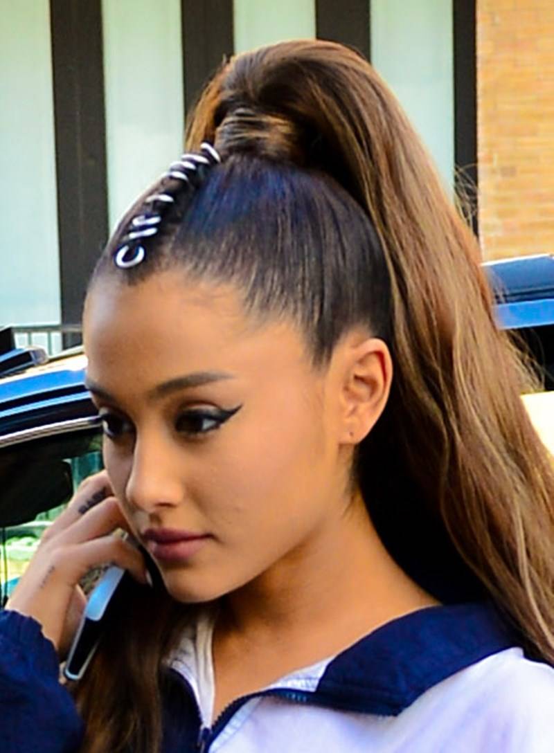 Gorące pocałunki Ariany Grande z narzeczonym!