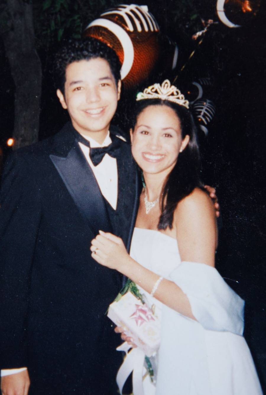 HIT! NOWE, niepublikowane NIGDY zdjęcia z albumu rodzinnego Meghan Markle – pokazał je ojciec księżnej, Thomas