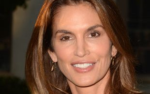 Wow! Poznalibyście Cindy Crawford bez makijażu? (FOTO)