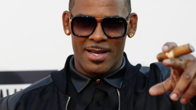 Córka R. Kellyego przyznaje:  mój ojciec to POTWÓR!