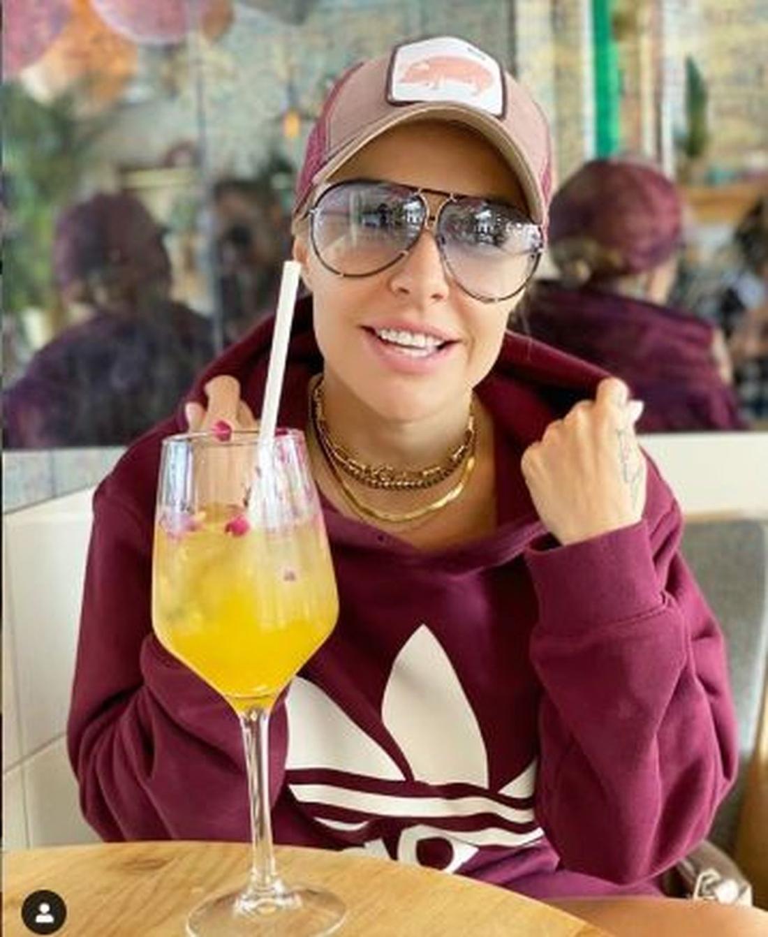 Blanka Lipińska regularnie korzysta z usług medycyny estetycznej - między innymi poprawia kontur twarzy, fot. Instagram Blanki Lipińskiej