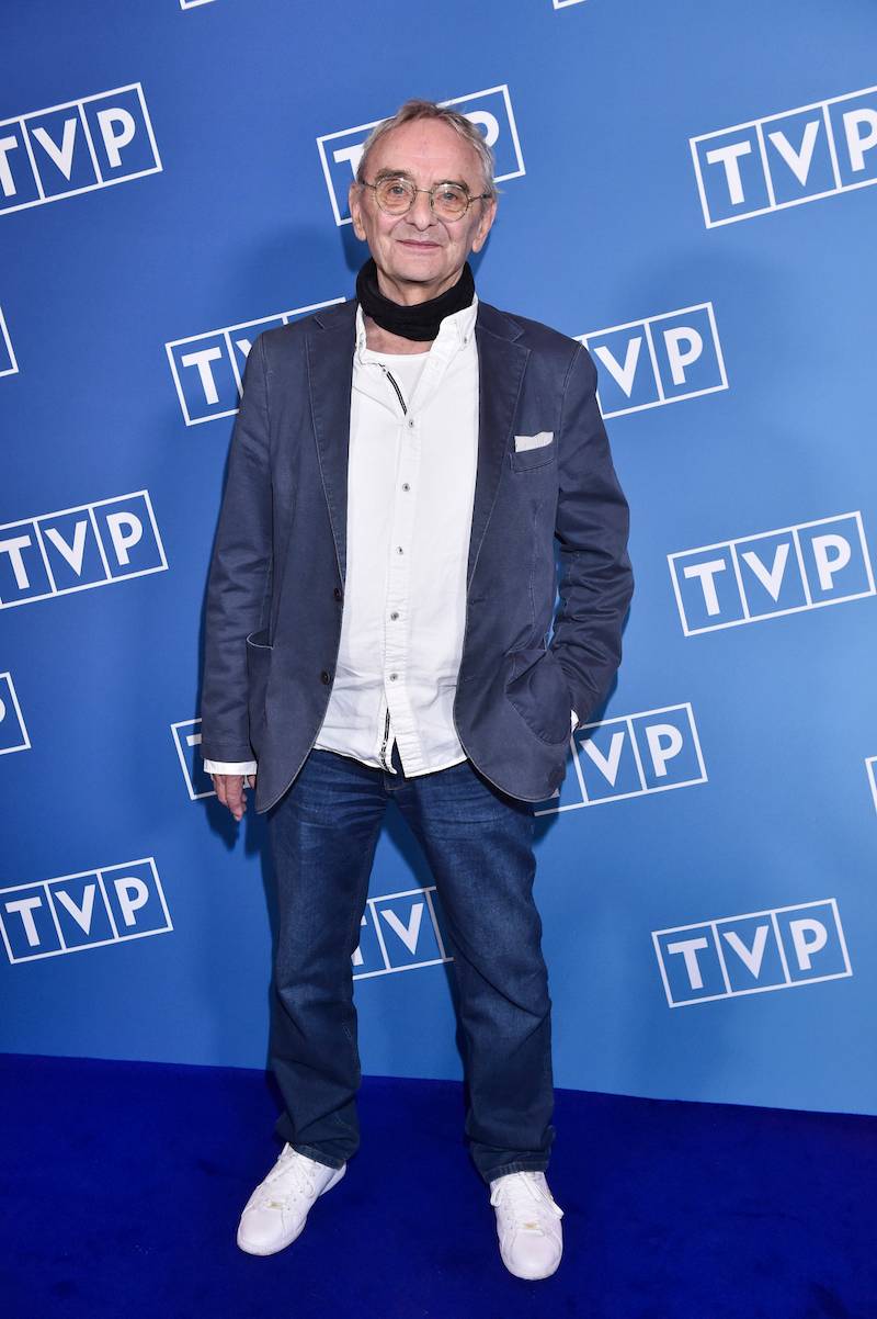 Gwiazdy starej telewizji na benefis Bohdana Łazuki. Wiesław Ochman z synem, Walewska, Sieńczyłło…