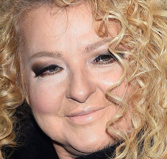 Zbliżenie na twarz Magdy Gessler