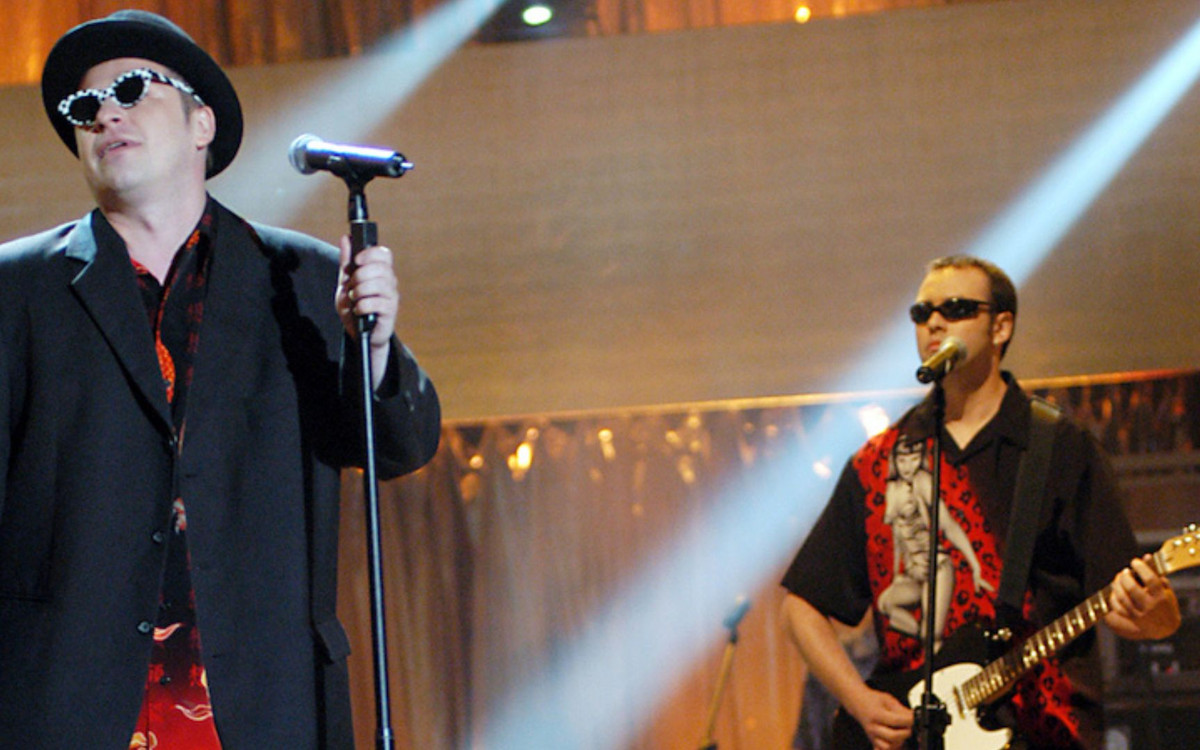 Zbagatelizował objawy, a teraz dramat. Poważne problemy zdrowotne znanego wokalisty