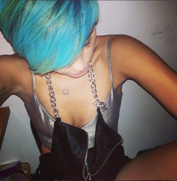 Gwiazdy w niebieskich włosach