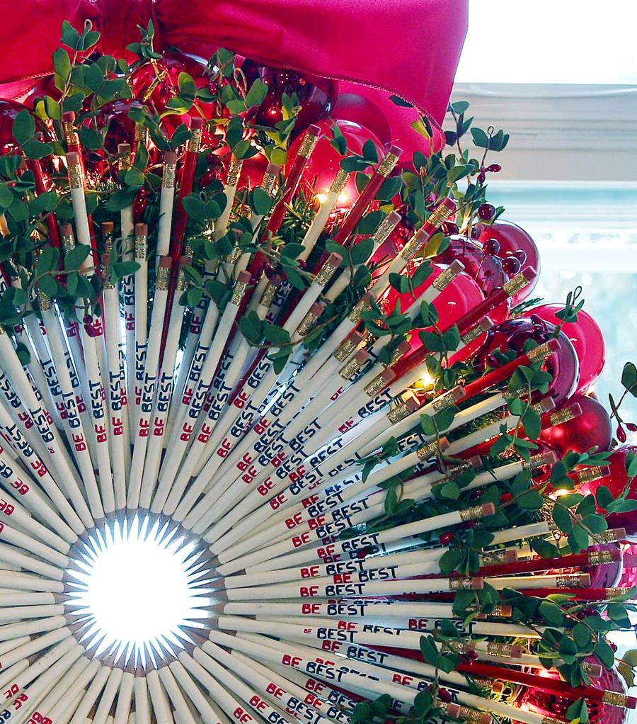 Melania Trump pokazała świąteczne dekoracje w Białym Domu