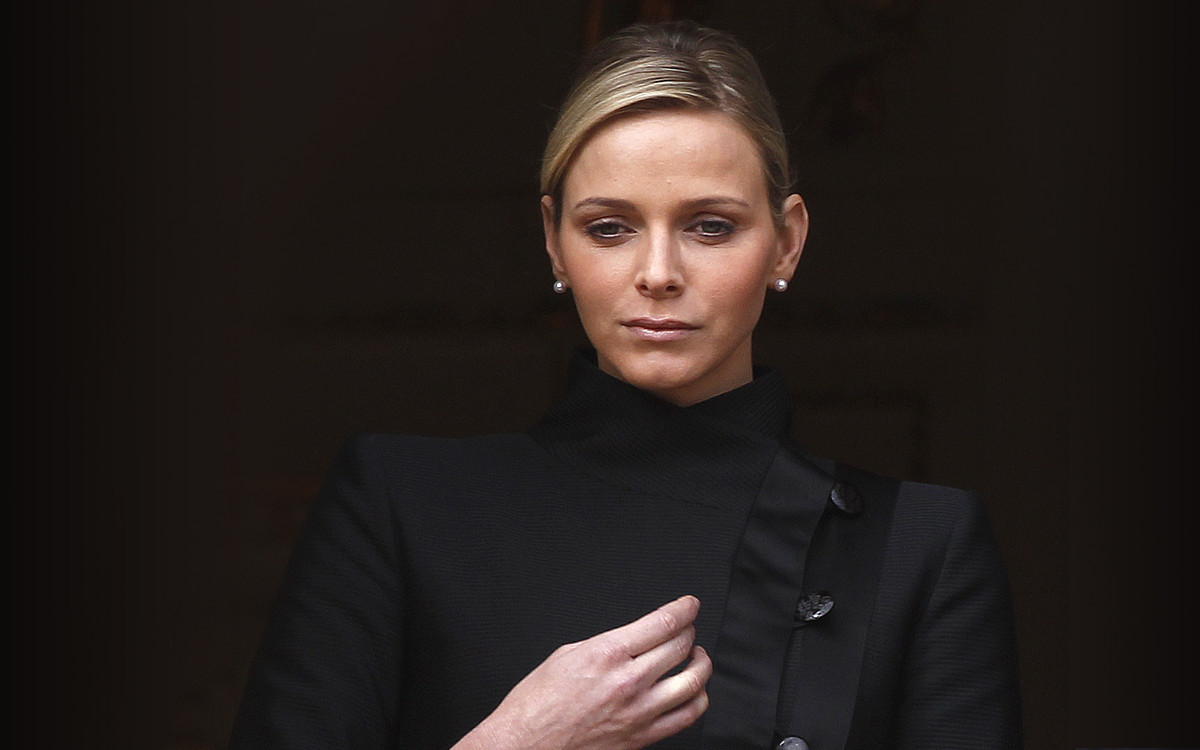 Zniknęło instagramowe konto księżnej Charlene, a ona sama uciekła do Szwajcarii