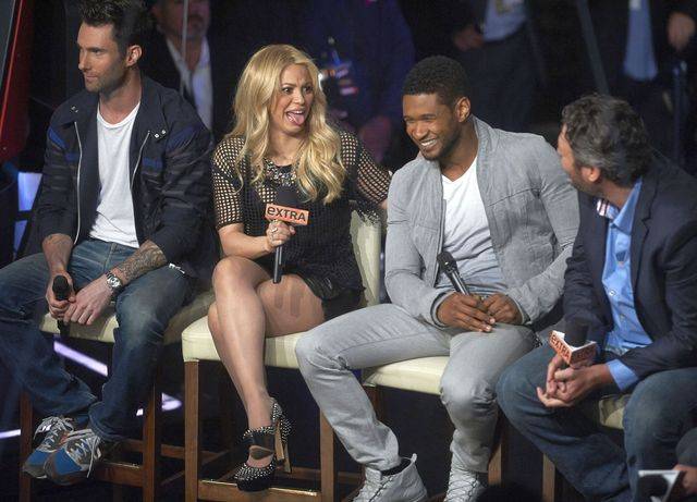 Shakira w programie Mario Lopeza