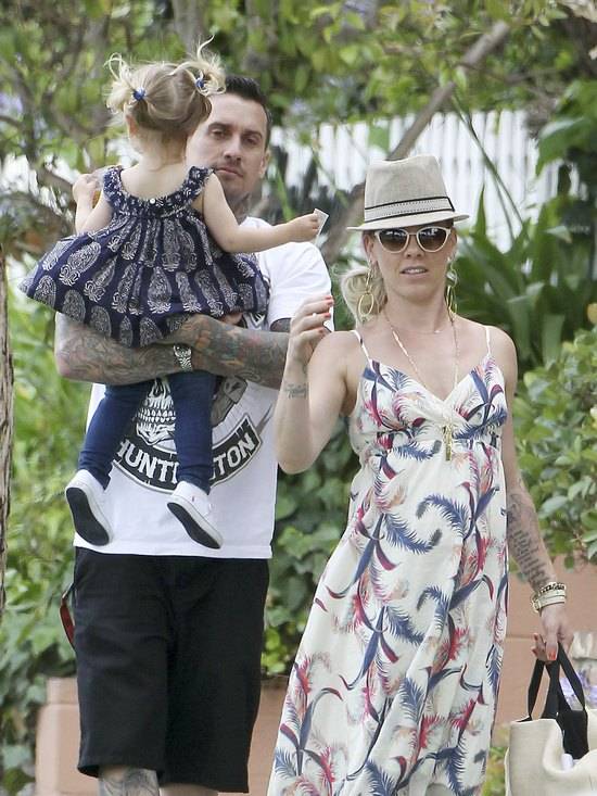 Pink – przykładna mama