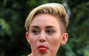 Za co Miley Cyrus kocha palić trawkę?
