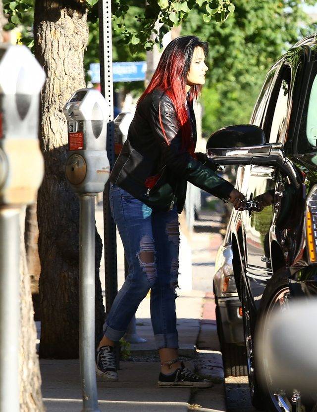 Paris Jackson obcięła włosy