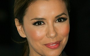 Eva Longoria nadal oficjalnie bez kochanka (FOTO)