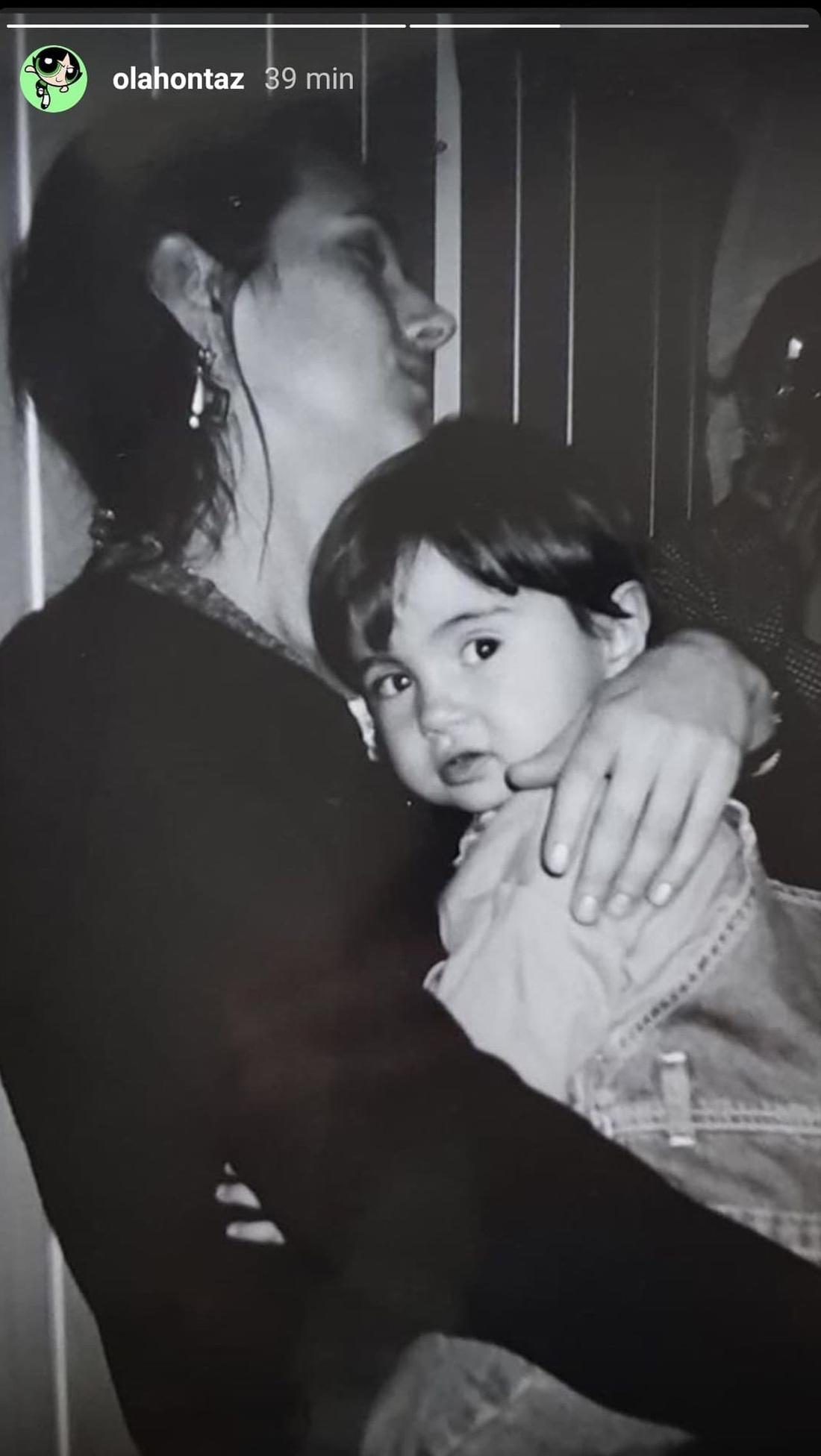 Kasia Kowalska z córką na starym zdjęciu