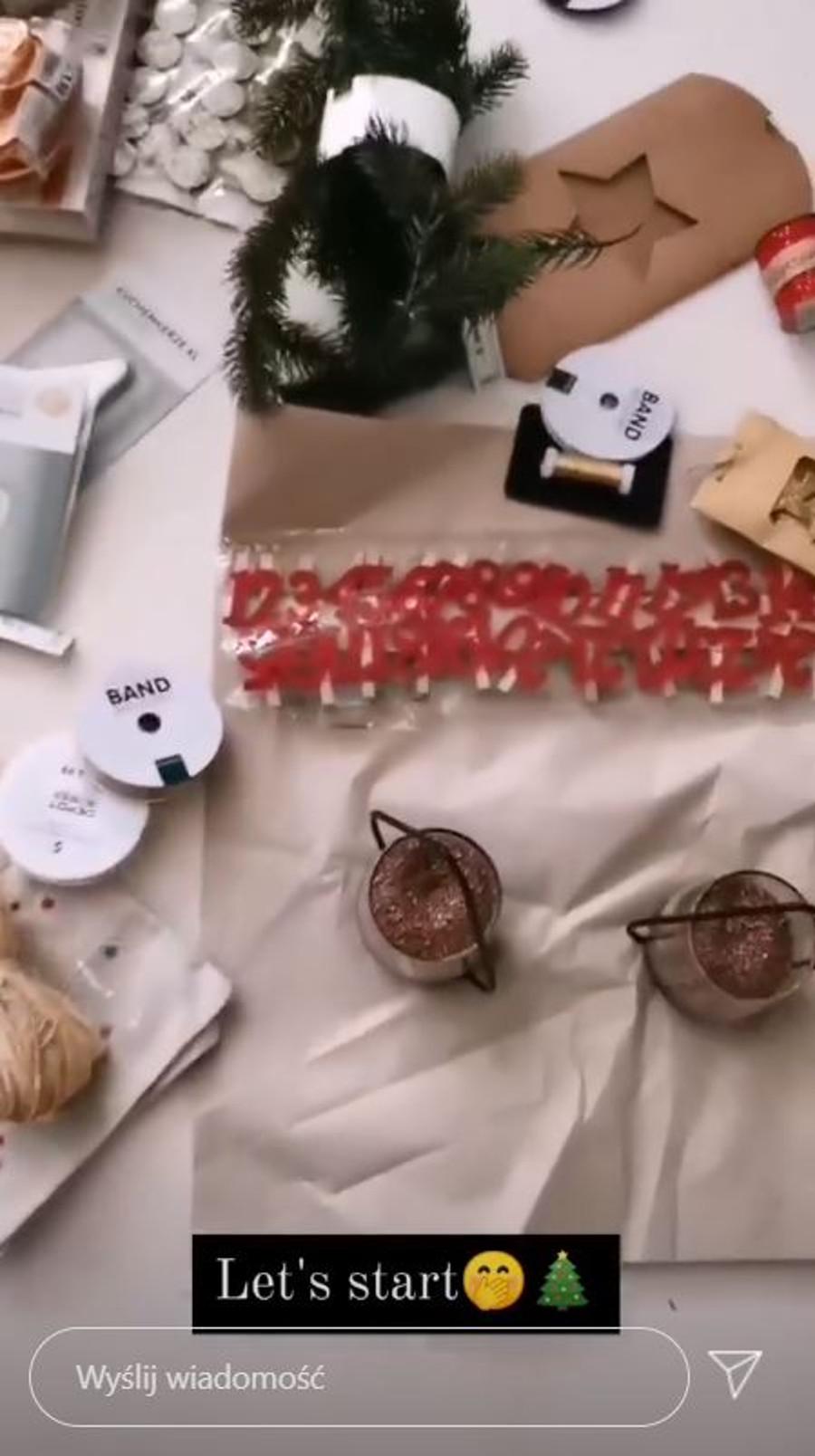 Anna Lewandowska samodzielnie wykonała ozdoby świąteczne. 
