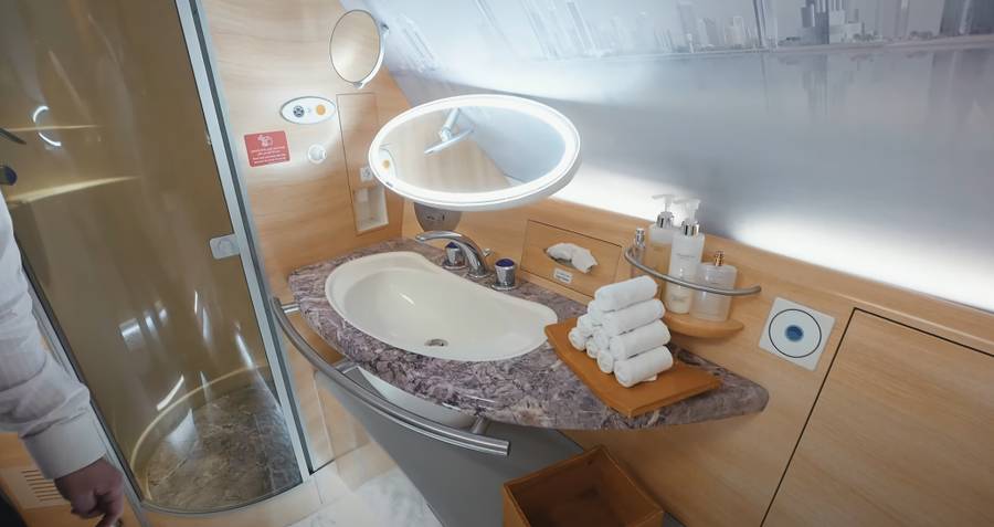 Zobaczcie w jakich luksusach podróżuje Deynn i Majewski. NA BOGATO!