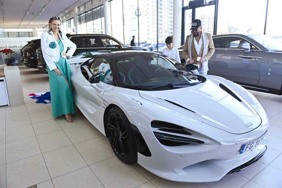 Krzysztof Rutkowski kupił McLarena za ponad DWA MILIONY! “To niczym lot samolotem” (FOTO)