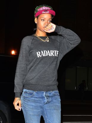 rihanna-88-R1