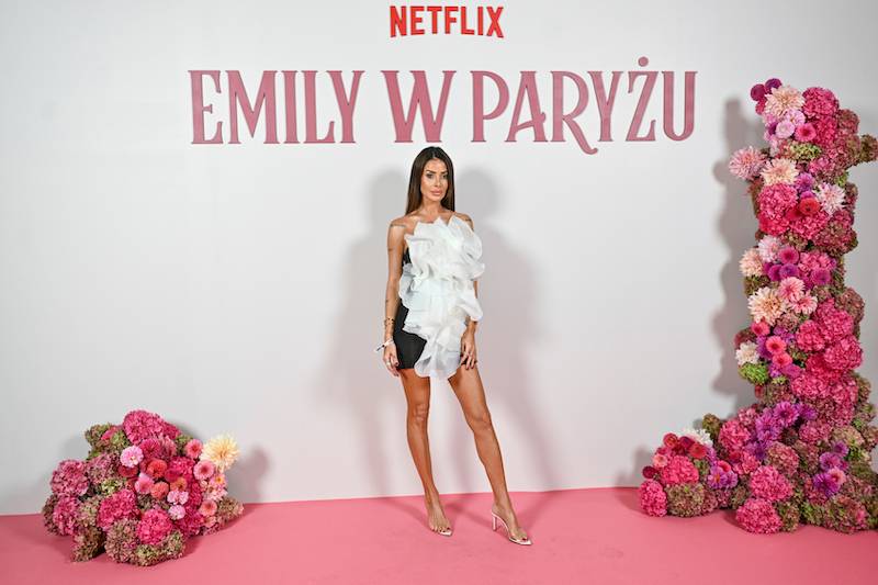 Przesłodki event “Emily w Paryżu” z polskimi gwiazdami: Kasia Sawczuk, Olga Bołądź, Jessica Mercedes