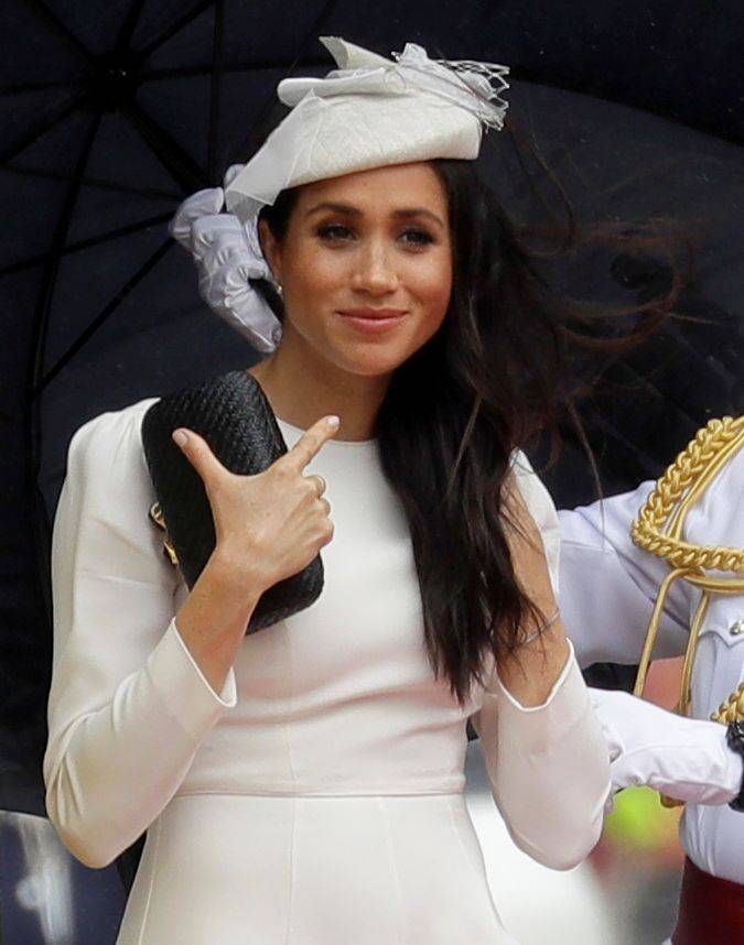 Stylizacja Meghan Markle WYMKNĘŁA się spod kontroli (ZDJĘCIA)