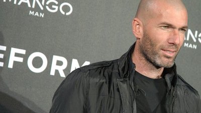 Zinedine Zidane nową twarzą Mango (FOTO)