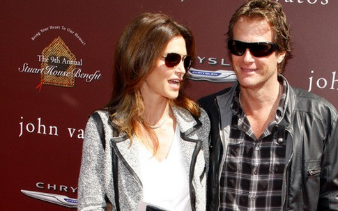 Cindy Crawford: tu botoksik, tam trochę kwasu… (FOTO)