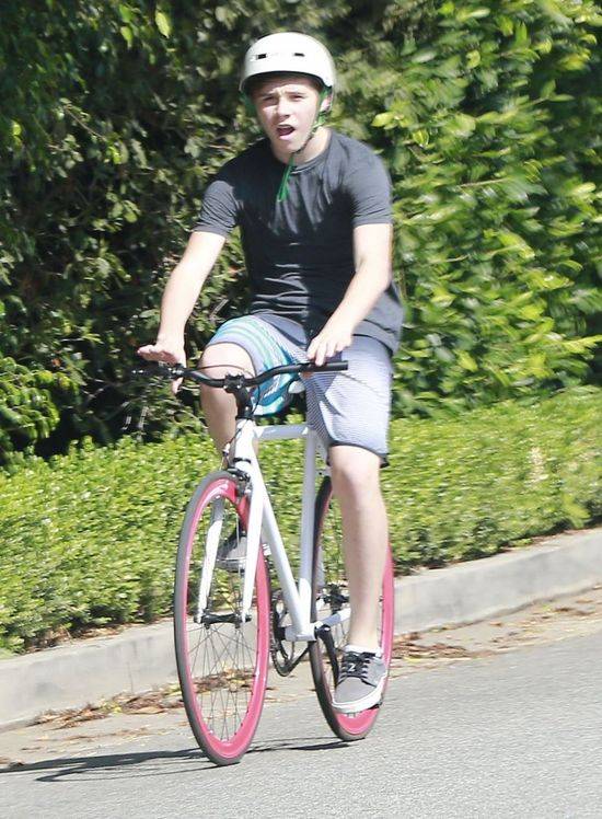 Brooklyn Beckham – wyrośnie z niego ciacho?