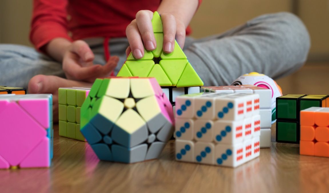 klocki-magnetyczne-zabawka-ktora-laczy-nauke-i-rozrywke