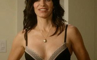 45-letnia Courteney Cox ma ciało 20-latki (FOTO)