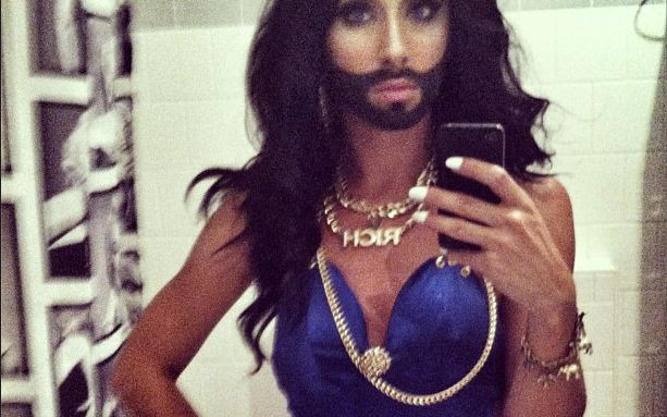 Conchita Wurst – kobieta z brodą – galeria zdjęć