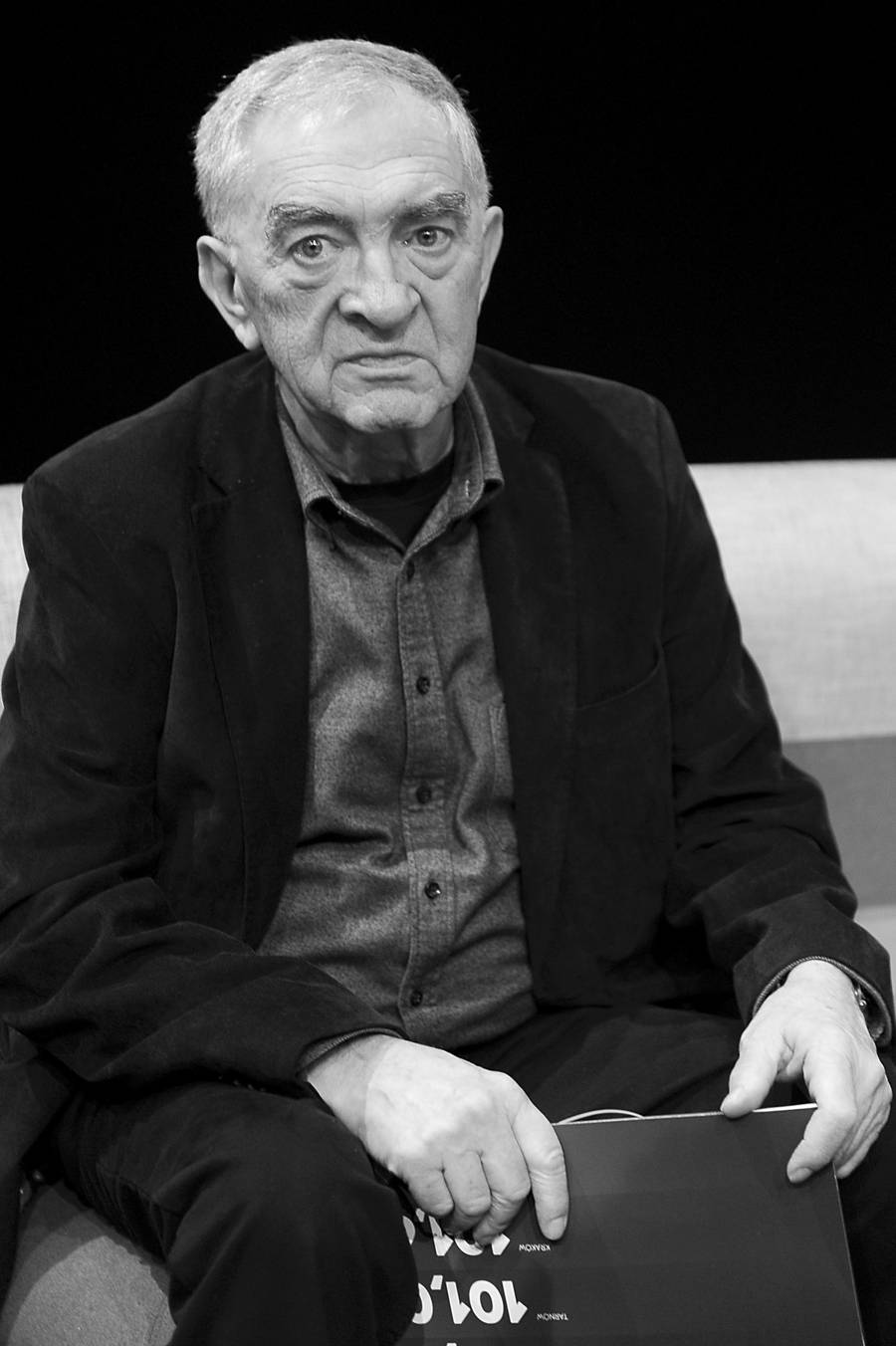 Oni odeszli w 2022 roku. Pożegnaliśmy wiele kultowych postaci