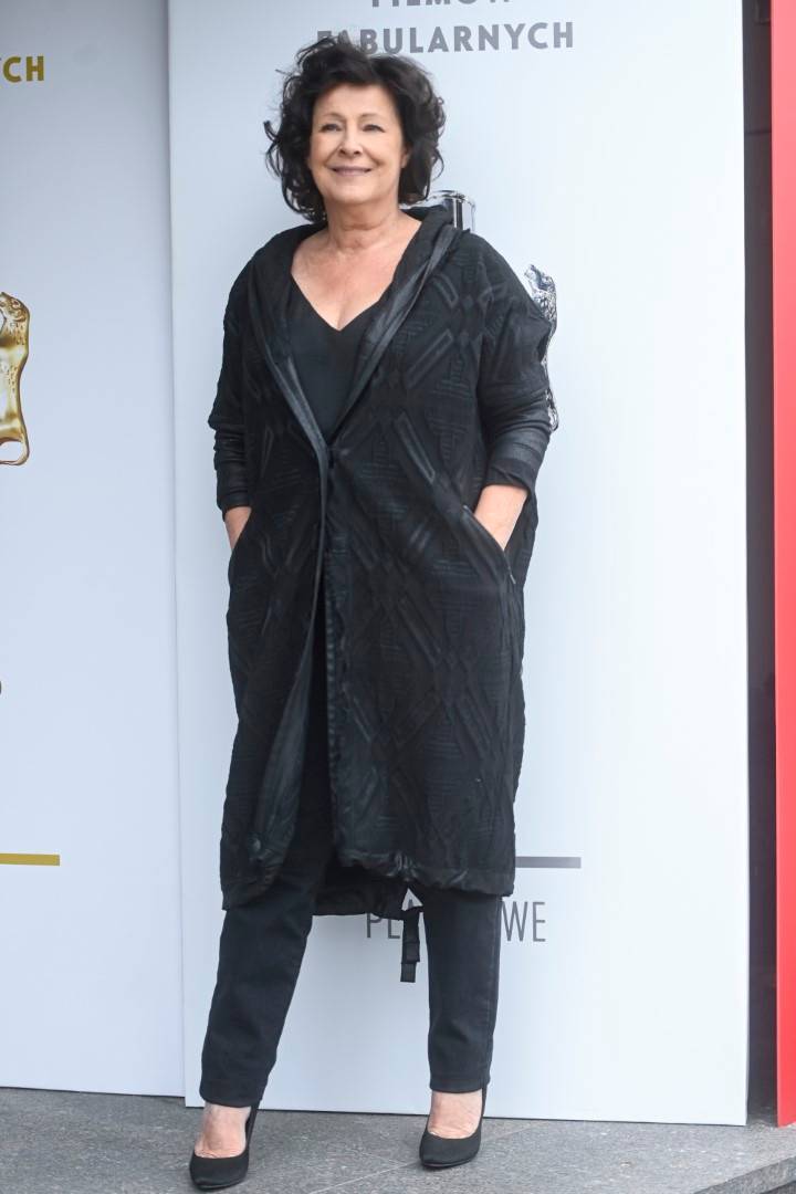 Kolejny dzień Festiwalu Filmowego w Gdyni: Joanna Opozda znów zachwyca elegancją, Oliwia Bieniuk nie kryje wzruszenia