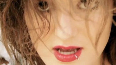 Don’t Go – nowy teledysk Toli Szlagowskiej [VIDEO]