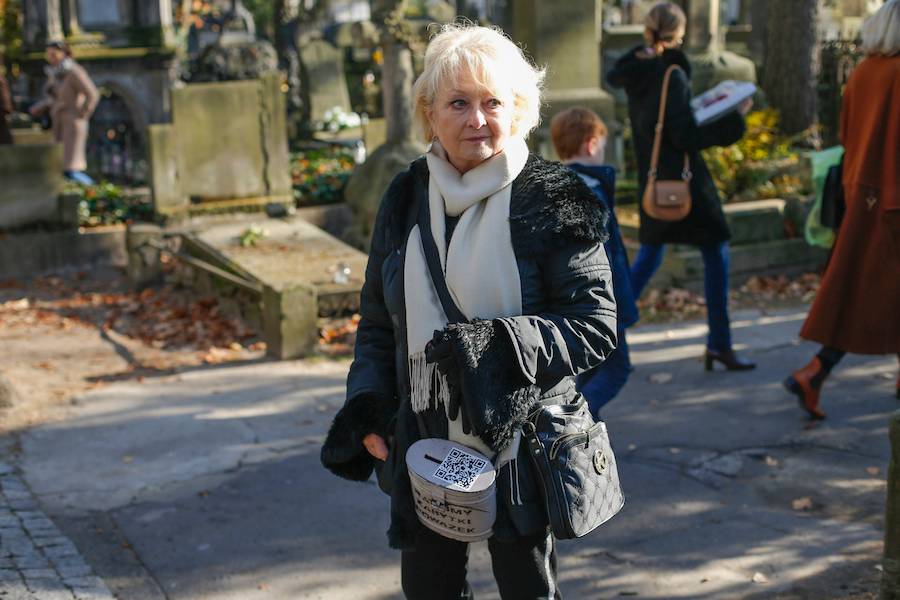 Gwiazdy na Starych Powązkach. Komu w tym roku chciało się zbierać do puszki?