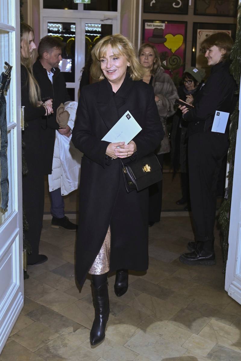 Premiera spektaklu “Karnawał warszawski”. Beata Ścibakówna i Jan Englert, Edward Miszczak i Anna Cieślak…