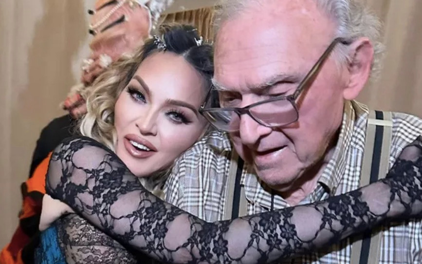 Madonna składa uroczy hołd swojemu tacie w jego 93. urodziny [zdjęcia]
