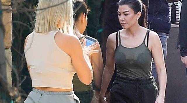 Kim i Kourtney kręcą show w Malibu