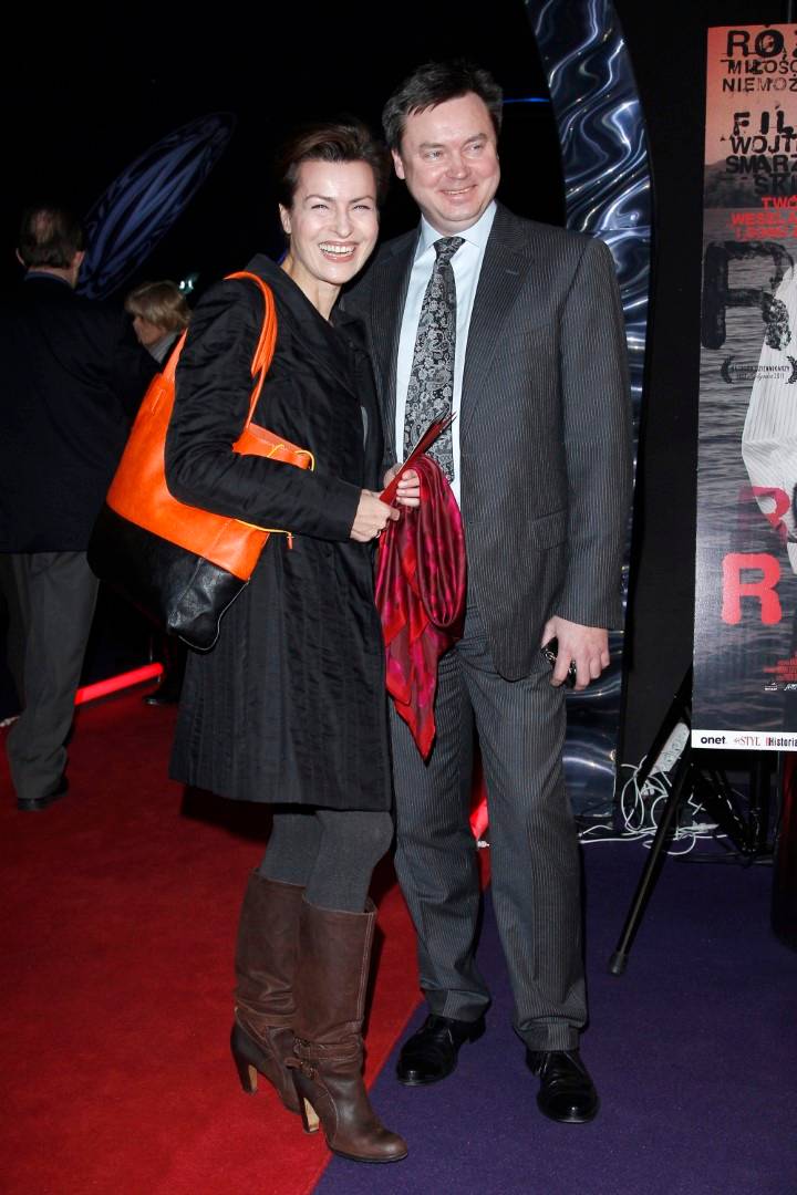 Gdy nie chciała się zgodzić na randkę, przyjechał pod jej dom. Historia miłości Danuty Stenki i Janusza Grzelaka