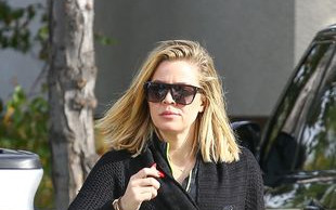 Khloe Kardashian robi niezły cyrk w siłowni (FOTO)