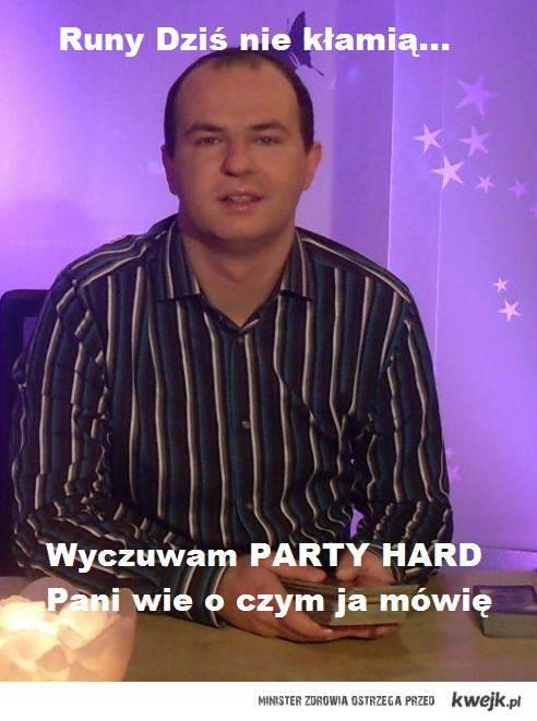 Memy z Wróżbitą Maciejem