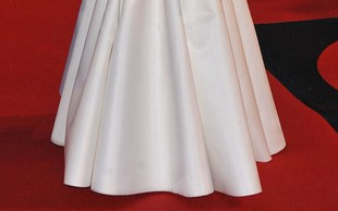 Lady Gaga wypędza złe moce