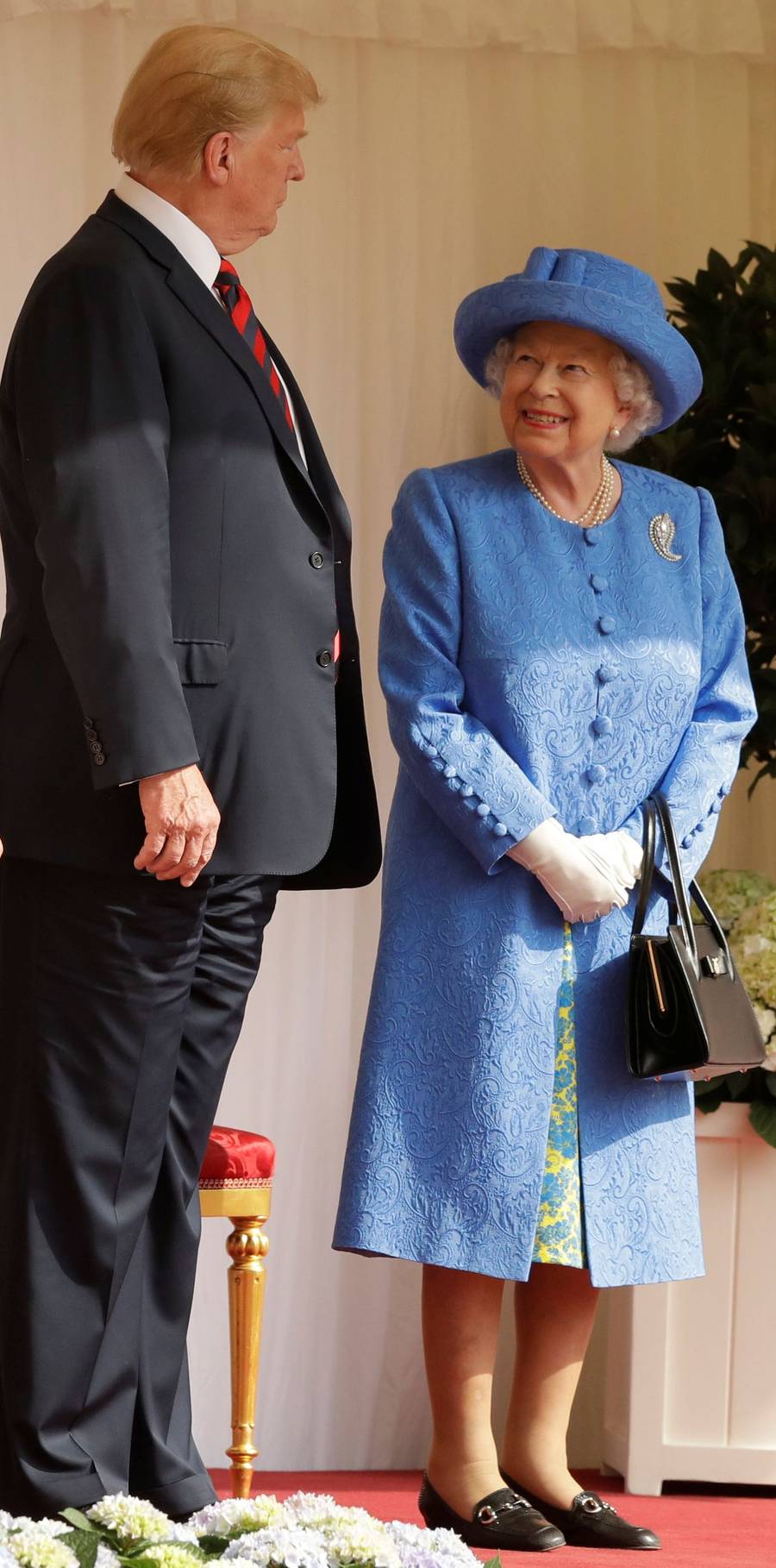 Donald Trump z żoną z wizytą u królowej Elżbiety