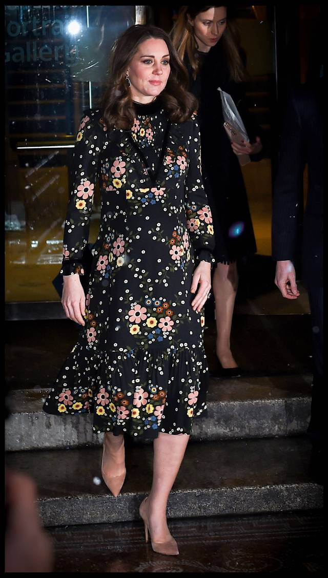 Księżna Kate jeszcze NIGDY tego nie zrobiła!