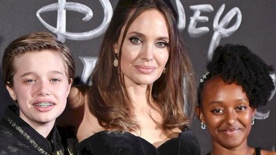 Angelina Jolie polubiła NOWĄ fryzurę (ZDJĘCIA)