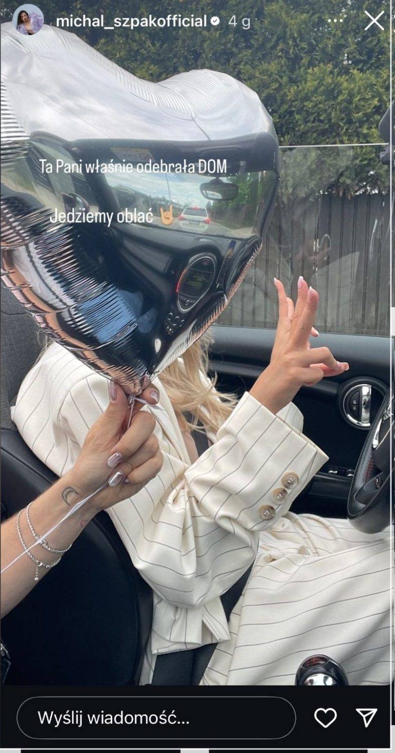 Gwiazda “Tańca z Gwiazdami” kupiła dom! W odbiorze kluczy pomagał jej Michał Szpak (FOTO)