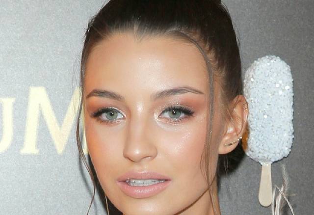 Makijaże Julii Wieniawy na ściankach